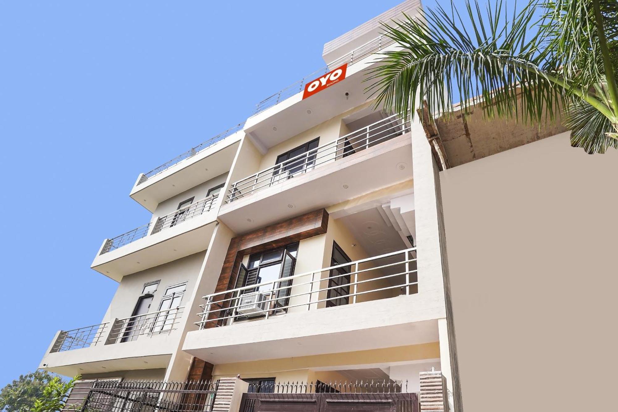 Hotel O Ayurma Inn Chinhat Exterior foto